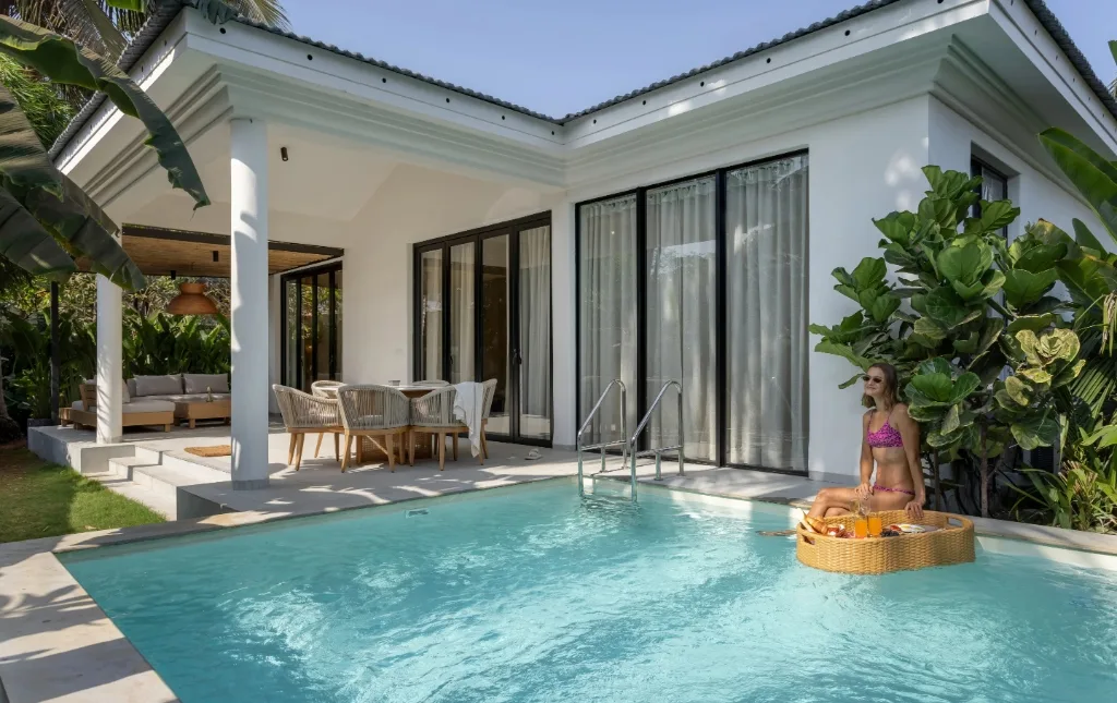 A stunning premium private luxury pool villa in Goa with modern layout